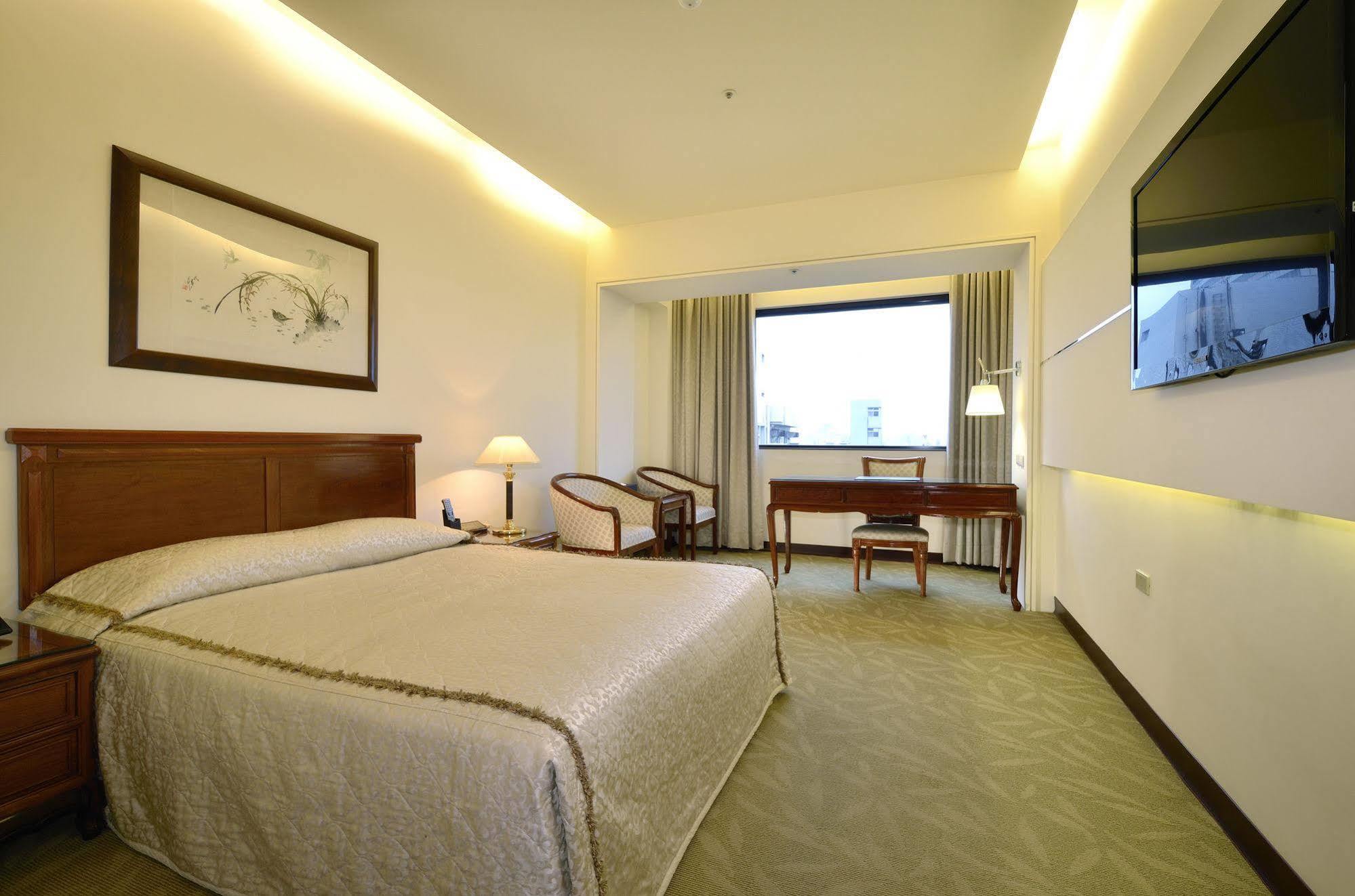 King'S Paradise Hotel Zhongli Εξωτερικό φωτογραφία